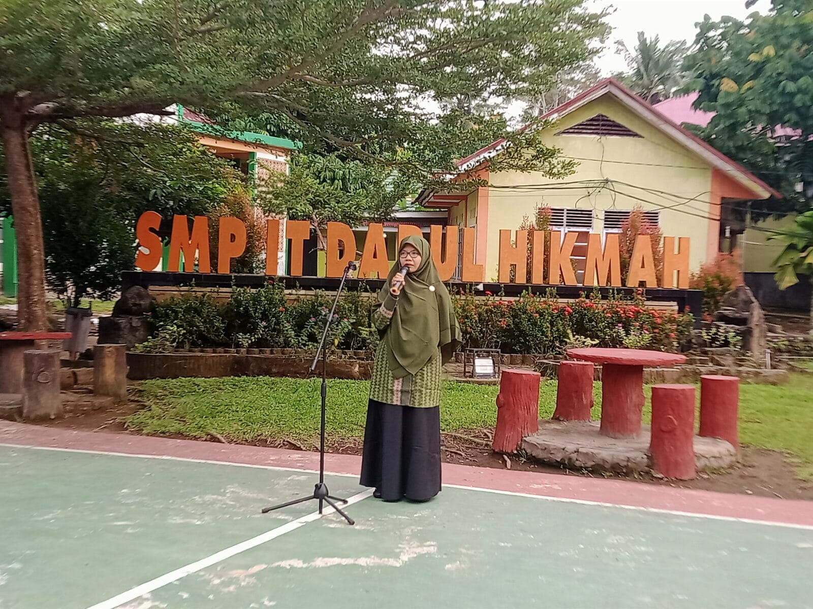 Pembukaan Mukhoyam Santri Semester Genap, Pimpinan Ponpes Darul Hikmah Pasbar : Ikuti Dengan Sungguh-Sungguh