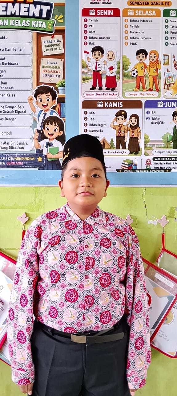 Profil Muhammad Althaf Al Azizi Siswa SD IT Darul Hikmah Pasaman Barat Hafizh 4 Juz