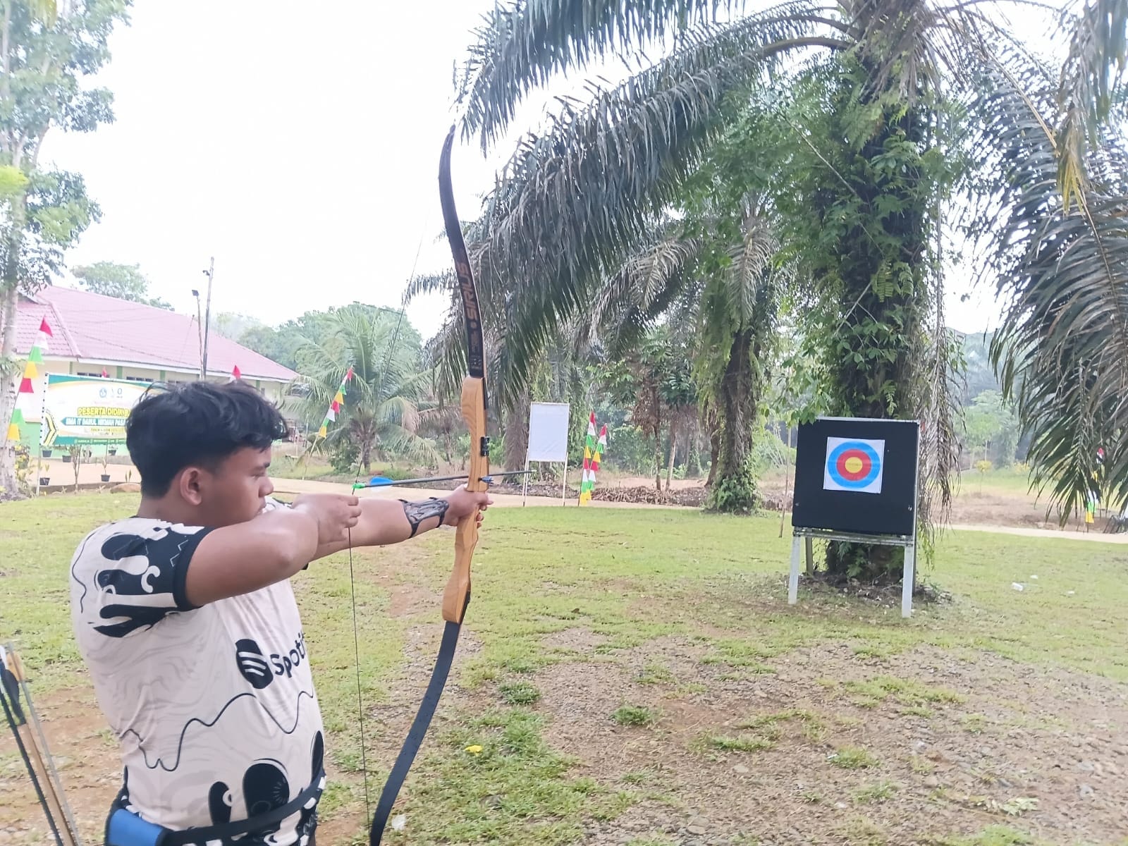 Memanah Bersama Darul Hikmah Archery Club